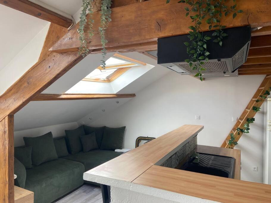 Cocon Apartment Courcy  Luaran gambar